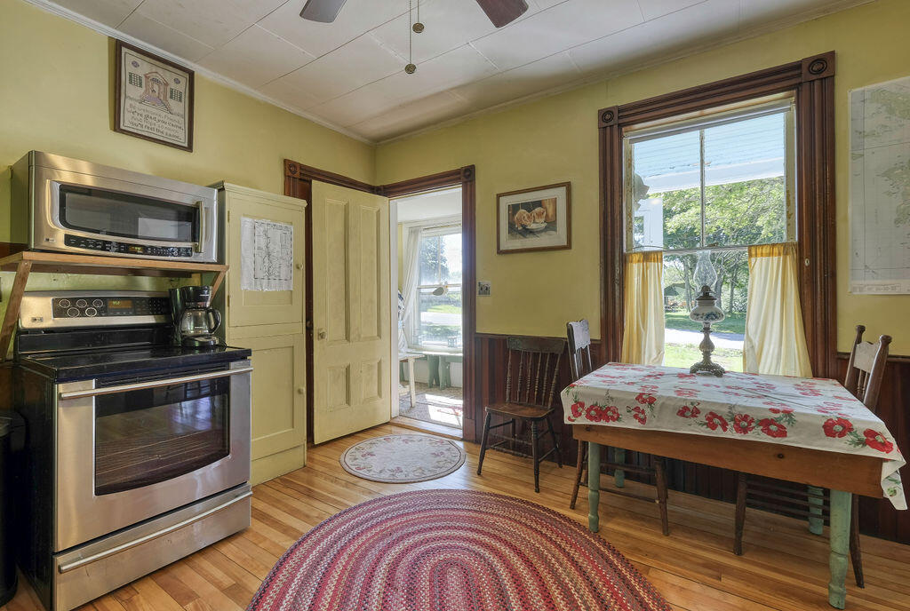 8 Quaco Road Deer Isle, ME 04627 - Photo 14 of 52 8QuacoRd-16