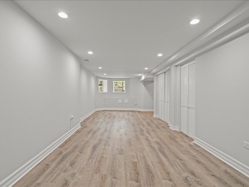 6041 South Morgan Street Chicago, IL 60621 - Photo 21 of 27 Gallery Image 21