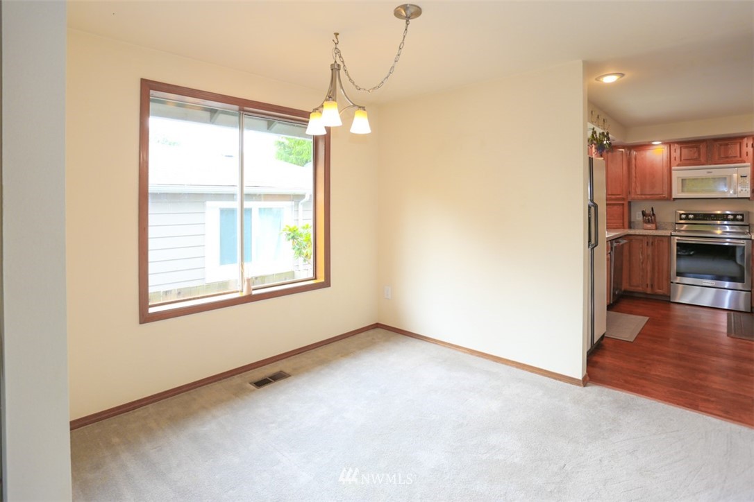 1112 North 30th Street Renton, WA 98056 - Photo 13 of 22 Gallery Image 13