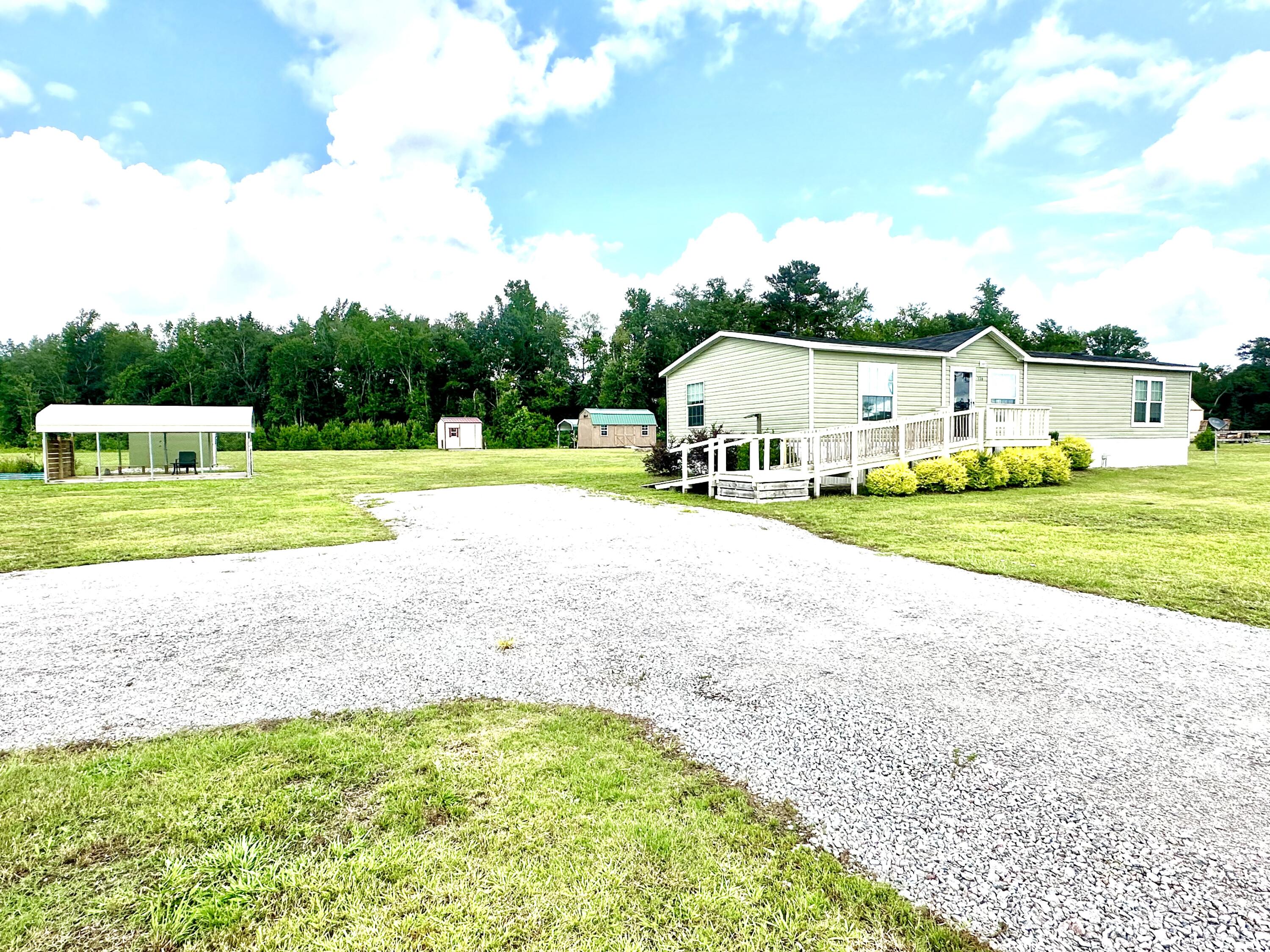 338 Westbury Road Bowman, SC 29018 - Photo 4 of 22 IMG_E4994
