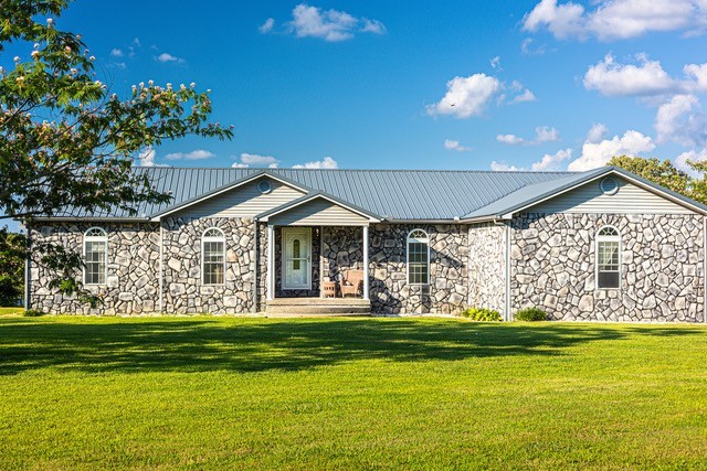 2730 Cooley Ford Road Tennessee Ridge, TN 37178 - Photo 3 of 41 Gallery Image 3