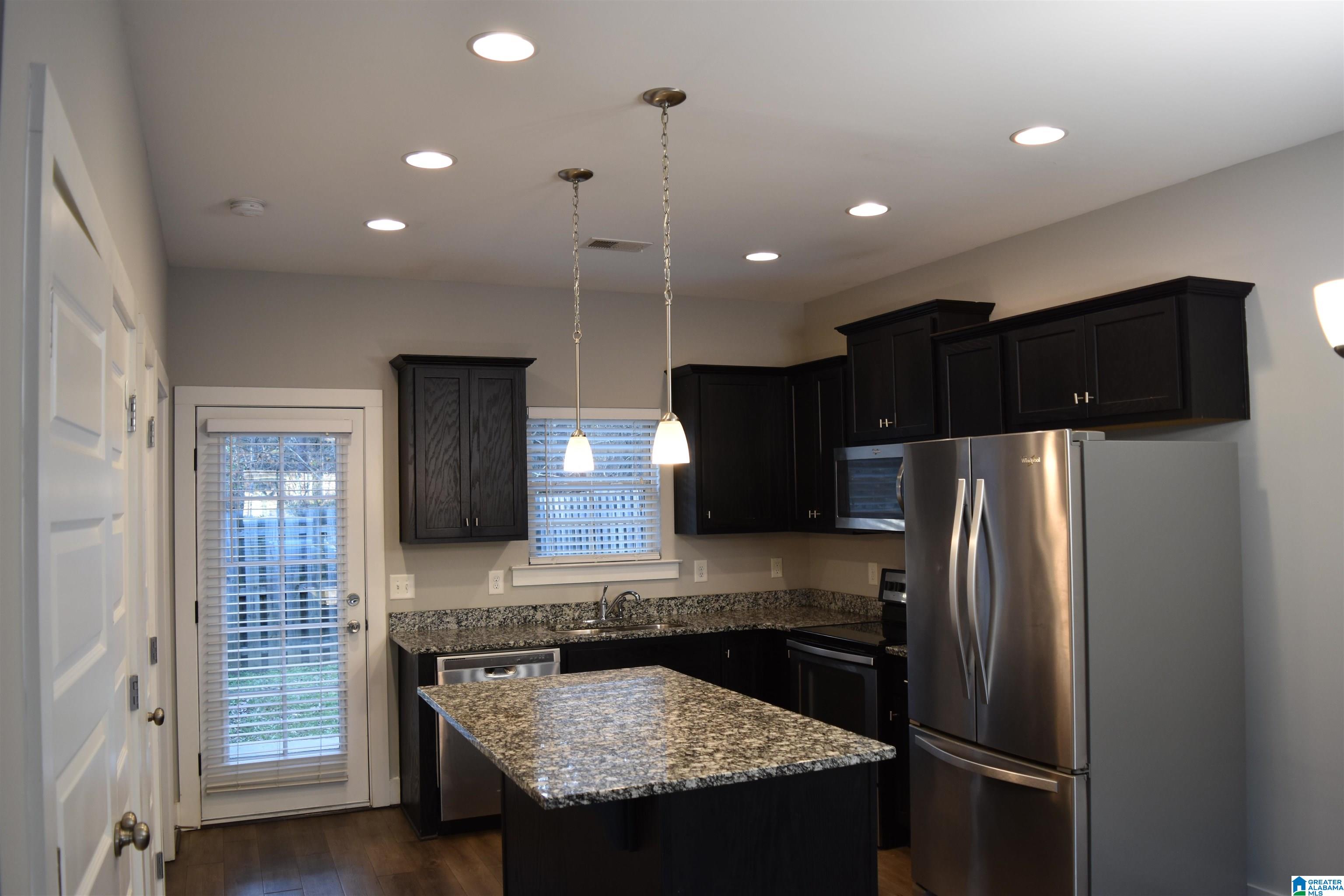 4388 Ridgemont Circle Birmingham, AL 35244 - Photo 6 of 20