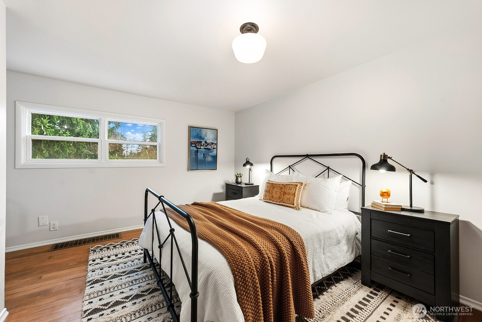 2342 North 137th Street Seattle, WA 98133 - Photo 25 of 40