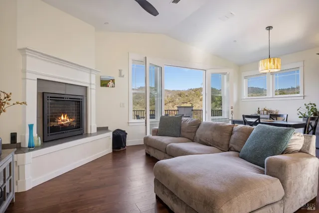 $1,425,000 | 3515 Hidden Hills Drive, Santa Rosa, CA 95404