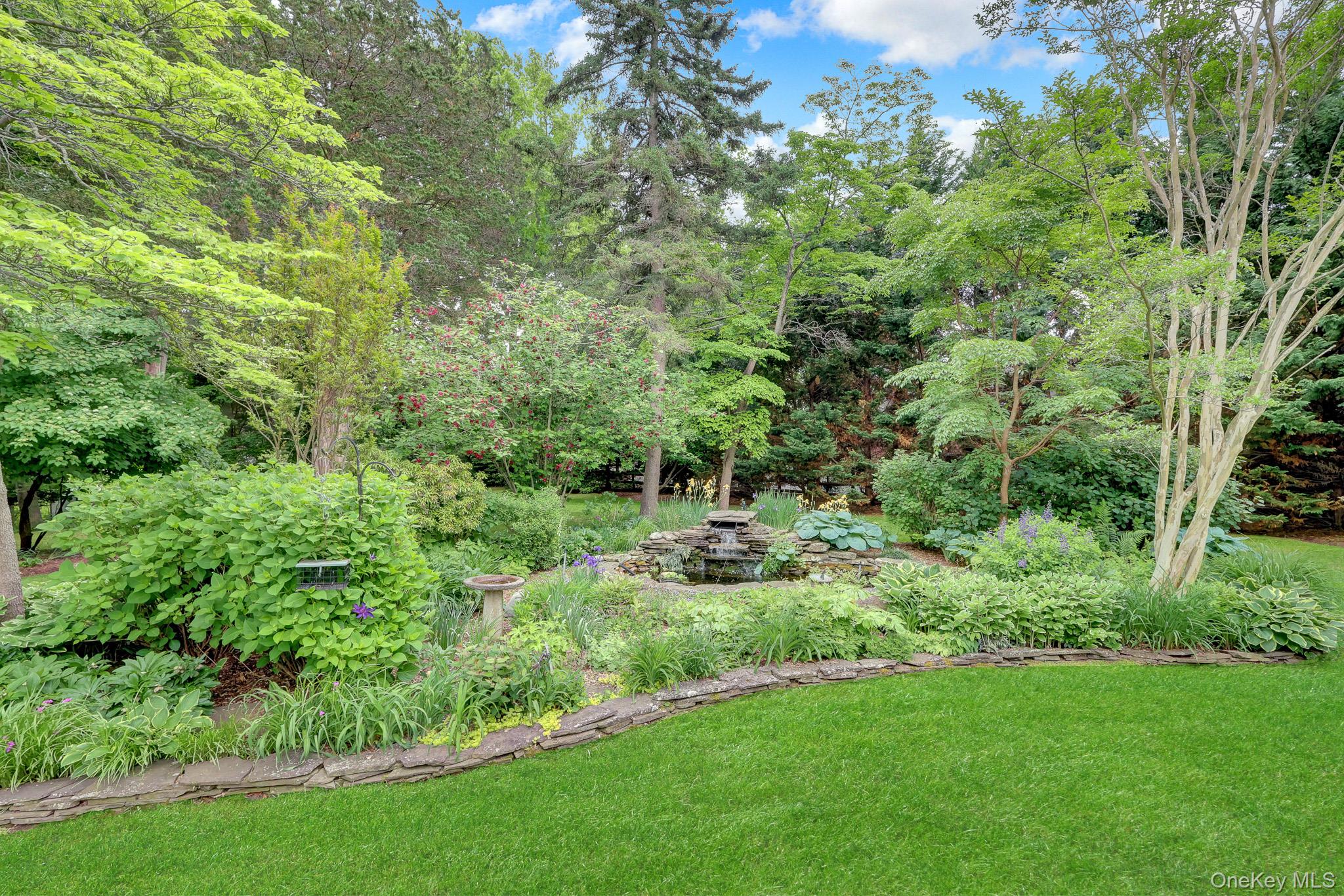 71 Dyke Road Setauket, NY 11733 - Photo 41 of 47