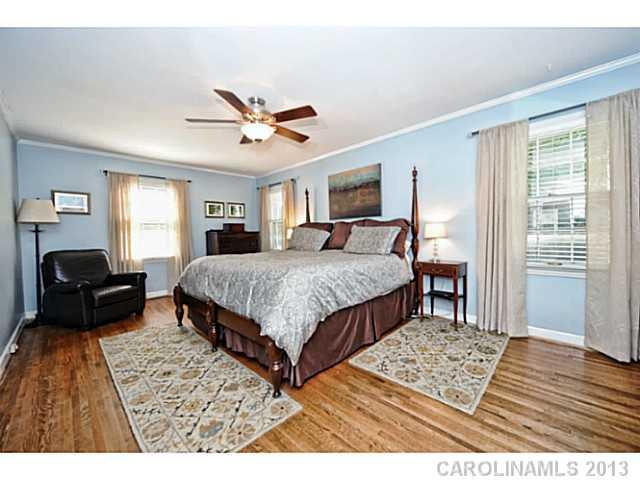 711 Ashmeade Road Charlotte, NC 28211 - Photo 8 of 16 Gallery Image 8