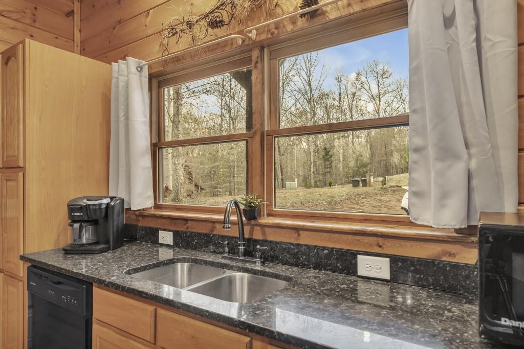 417 Hickory Ridge Drive Cleveland, GA 30528 - Photo 22 of 50 Gallery Image 22