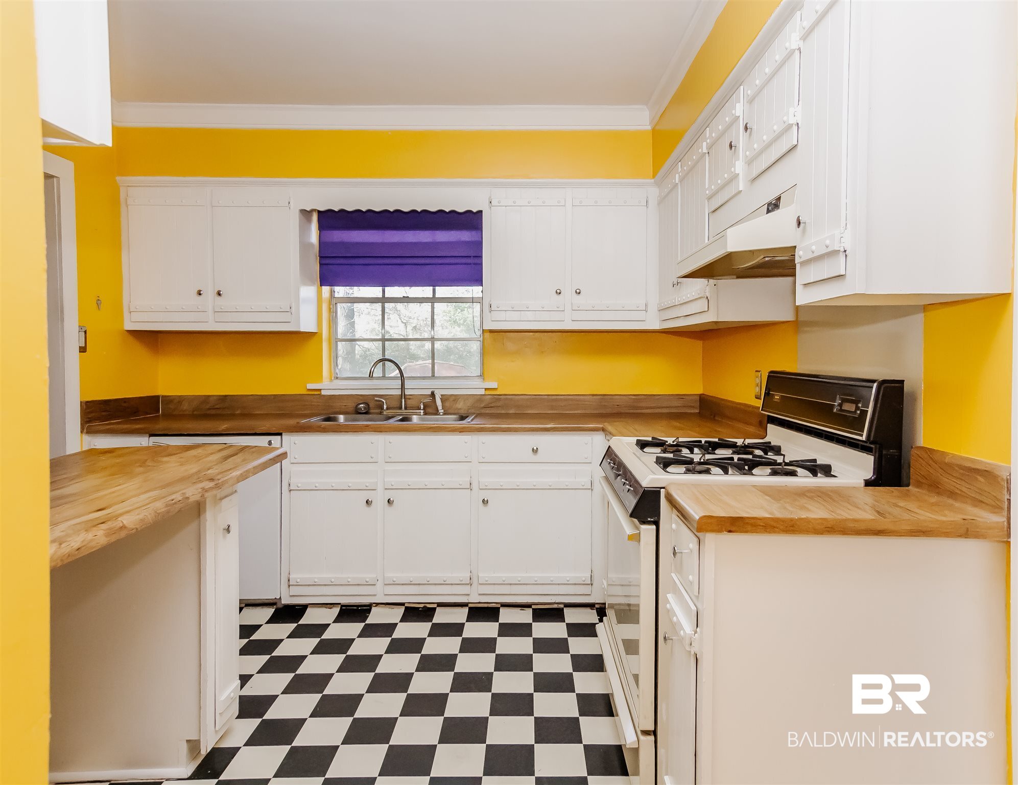 5216 Ferndale Avenue Mobile, AL 36618 - Photo 8 of 35