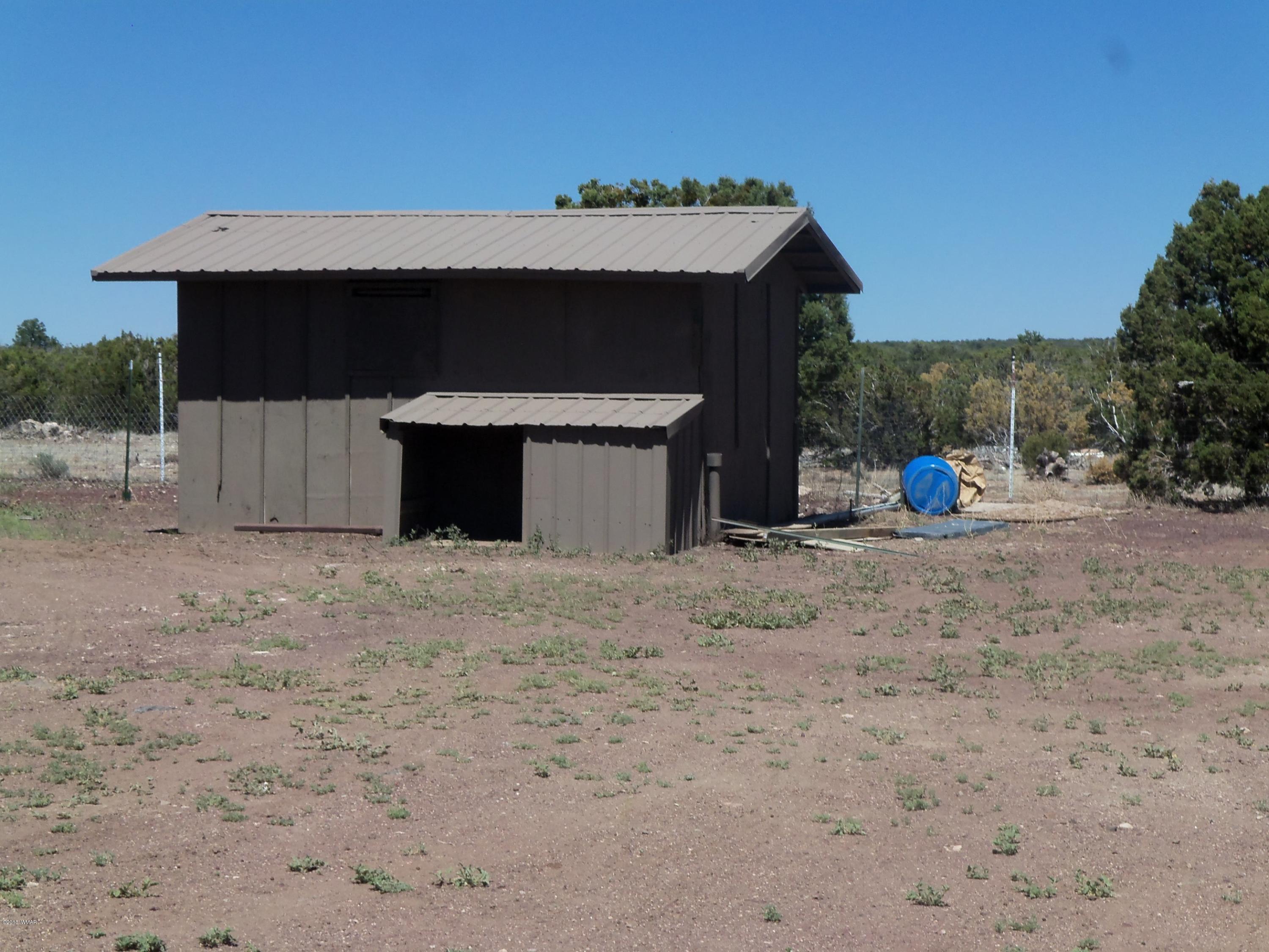 46 8307 Concho, AZ 85924 - Photo 7 of 34 a view of a house with a yard