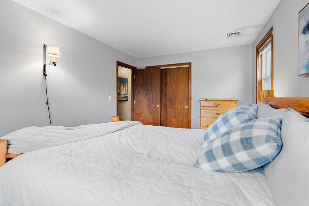 20 Back River Road Amesbury, MA 01913 - Photo 10 of 29 Gallery Image 10