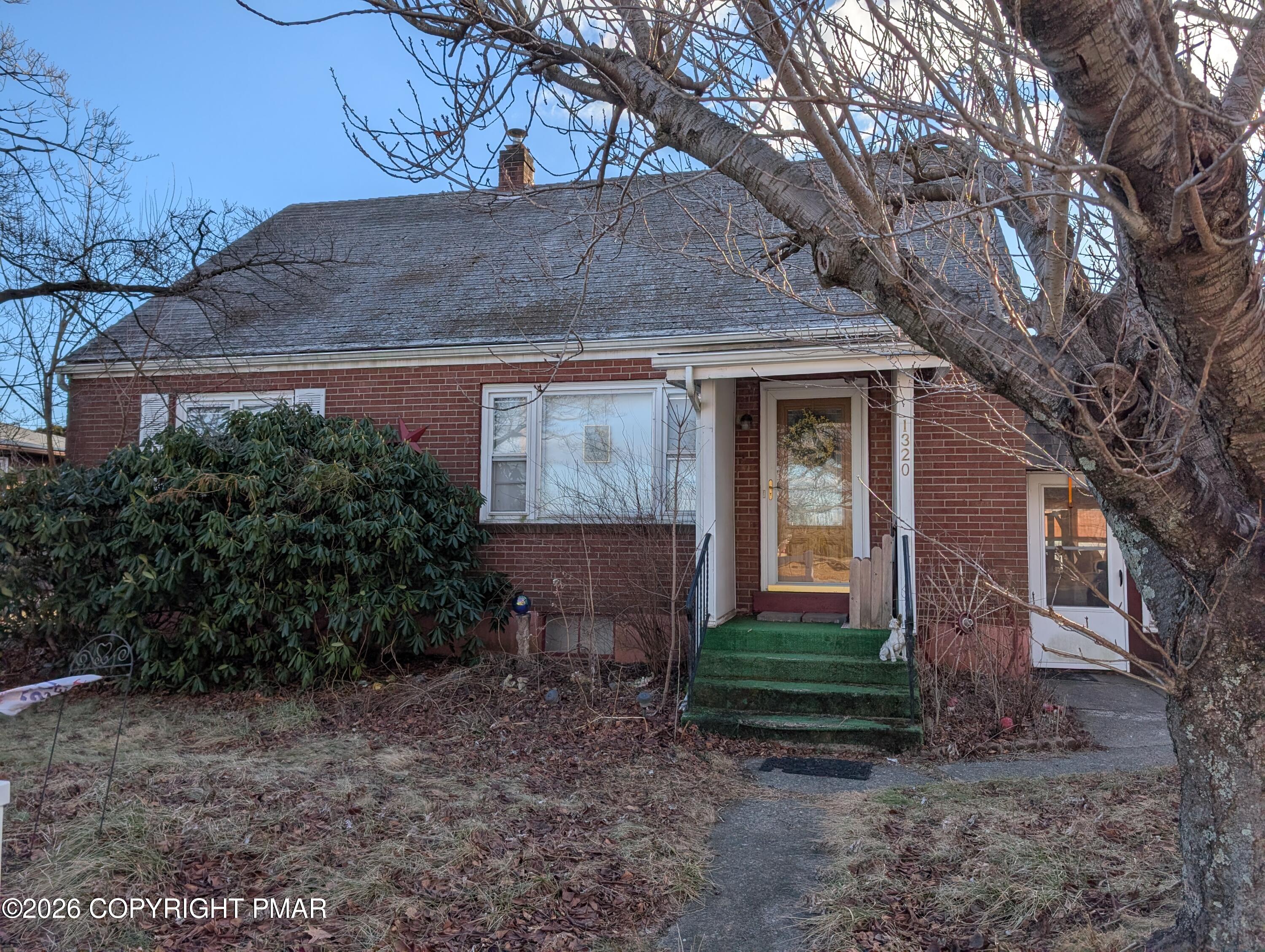 1 (Photos By Seller)