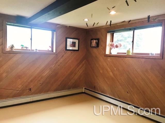 E7563 Stone Road Bessemer, MI 49911 - Photo 12 of 42 Gallery Image 12