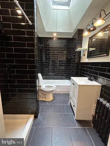 $1,725 | 2713 Thompson Place, Wilmington, DE 19802