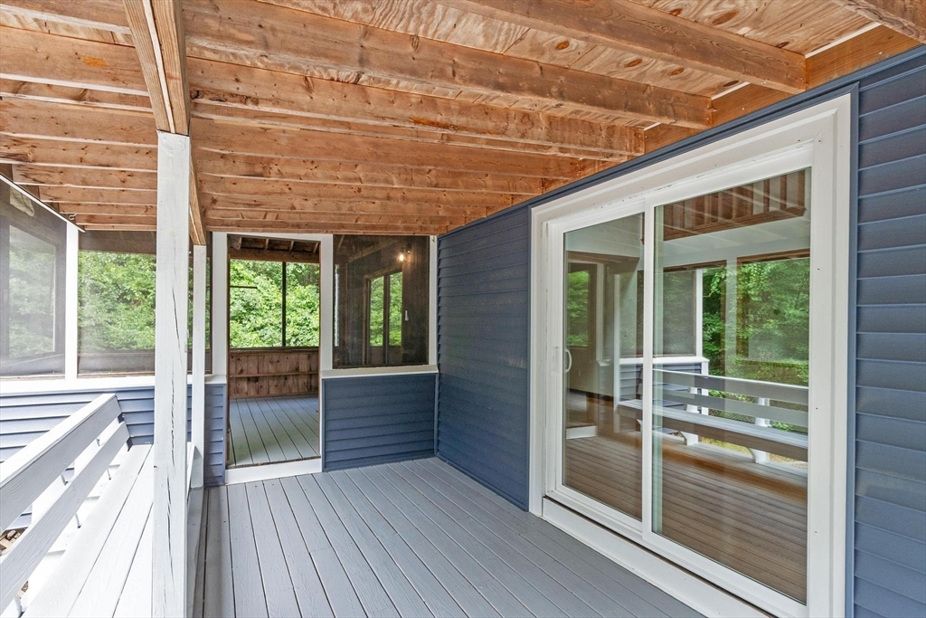 29 Tyler Road Townsend, MA 01469 - Photo 9 of 41