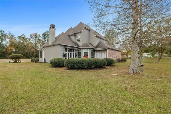 $649,500 | 30764 Blue Wing Crescent, Springfield, LA 70462