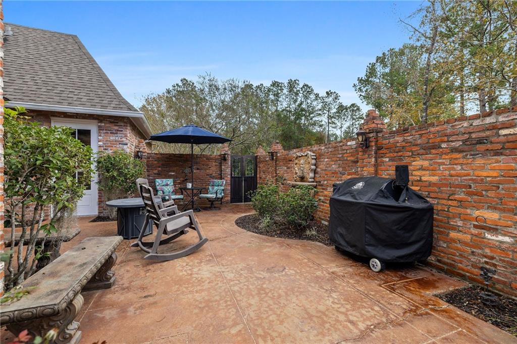 30764 Blue Wing Crescent Springfield, LA 70462 - Photo 9 of 38