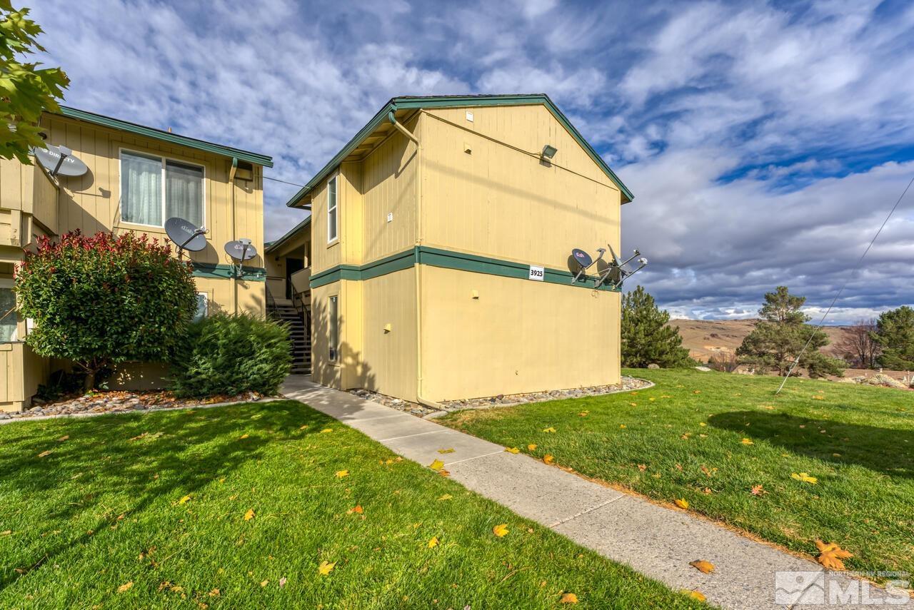 3925 Clear Acre Lane, Unit 192 Reno, NV 89512 - Photo 2 of 21 Photo 2