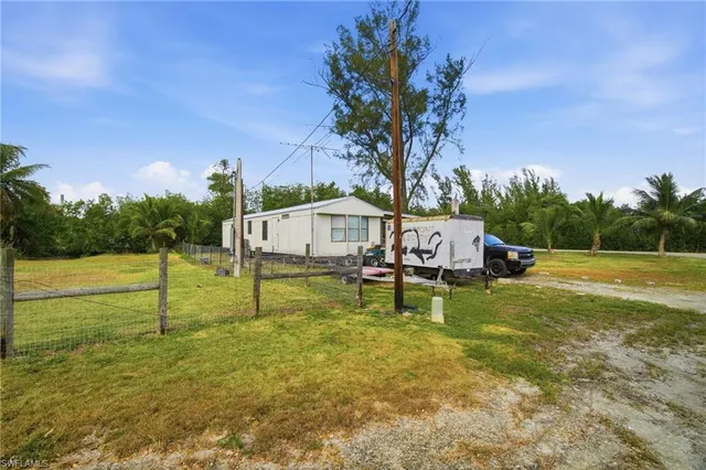 $165,000 | 103 Egret Lane, Everglades City, FL 34139