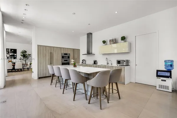 $26,000 | Tropical Isle Homes, Key Biscayne, FL 33149