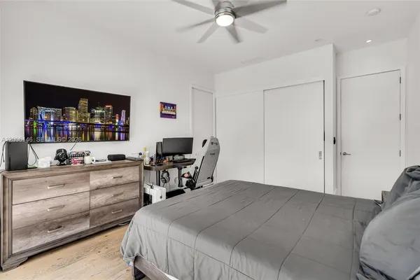 $26,000 | Tropical Isle Homes, Key Biscayne, FL 33149