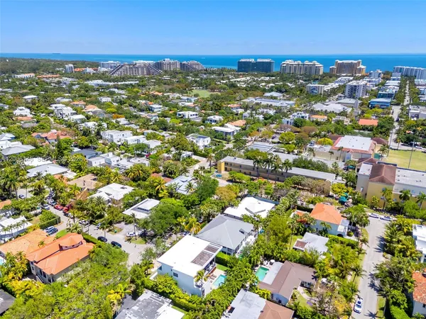 $26,000 | Tropical Isle Homes, Key Biscayne, FL 33149
