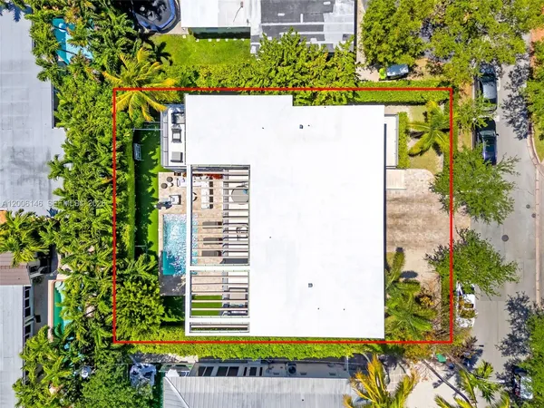 $26,000 | Tropical Isle Homes, Key Biscayne, FL 33149