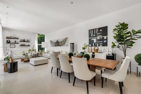 $26,000 | Tropical Isle Homes, Key Biscayne, FL 33149