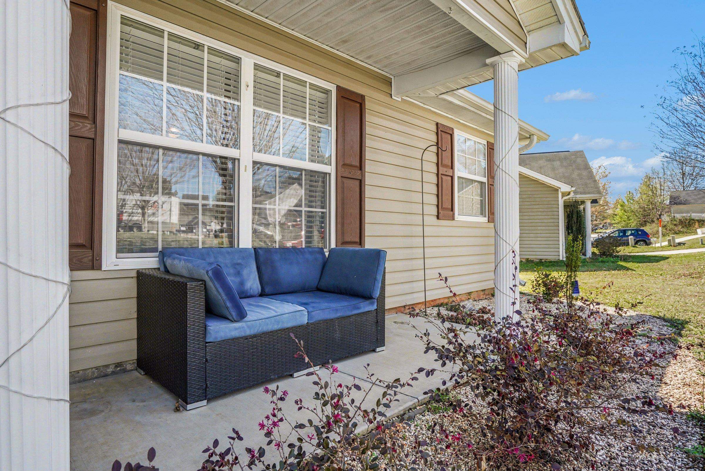 502 Pleasant Green Drive Inman, SC 29349 - Photo 5 of 32