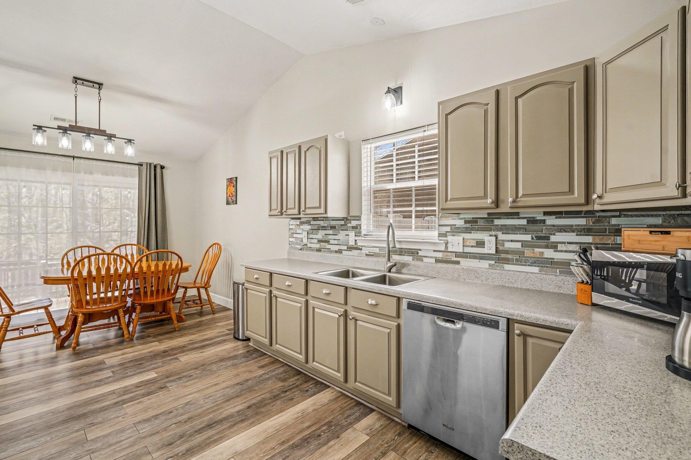 502 Pleasant Green Drive Inman, SC 29349 - Photo 10 of 32