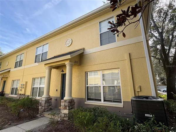 $213,500 | 217 Penmark Stone Place, Valrico, FL 33594