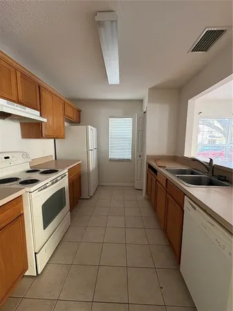 $213,500 | 217 Penmark Stone Place, Valrico, FL 33594