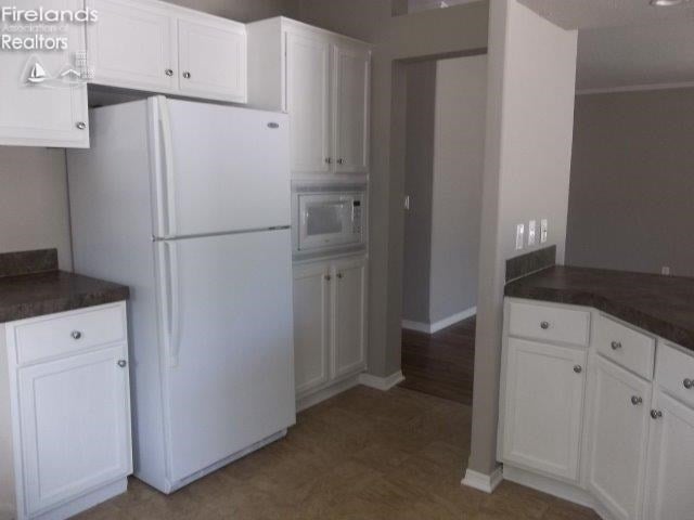 94 Hidden Beach Road Lakeside Marblehead, OH 43440 - Photo 8 of 21 Gallery Image 8