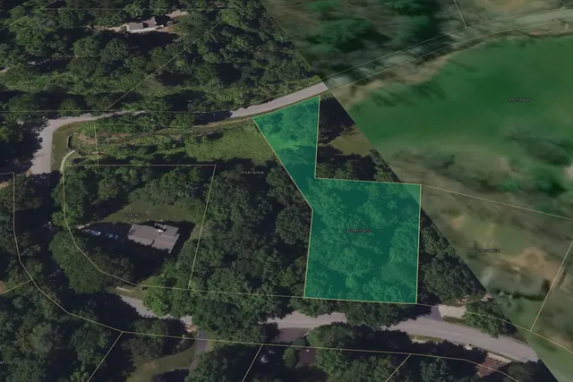 $45,600 | 7248 Carriage Hills Drive, Roanoke, VA 24018