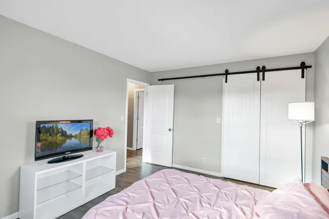 $339,900 | 103 Fir Street, Lake In The Hills, IL 60156