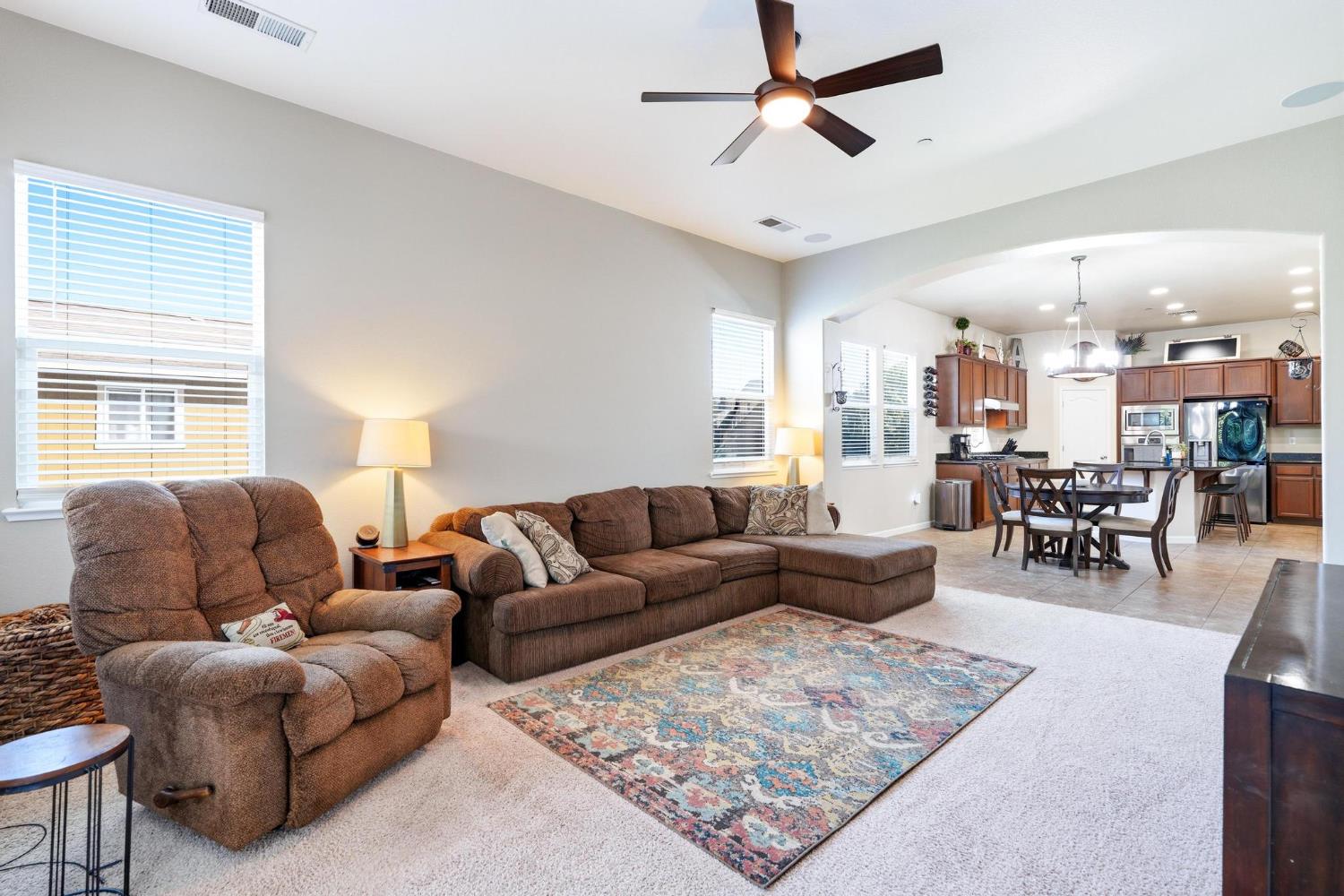 565 Sepp Court Ripon, CA 95366 - Photo 3 of 48 Gallery Image 3