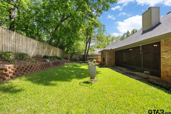 $259,000 | 2824 Crestview Avenue, Tyler, TX 75701