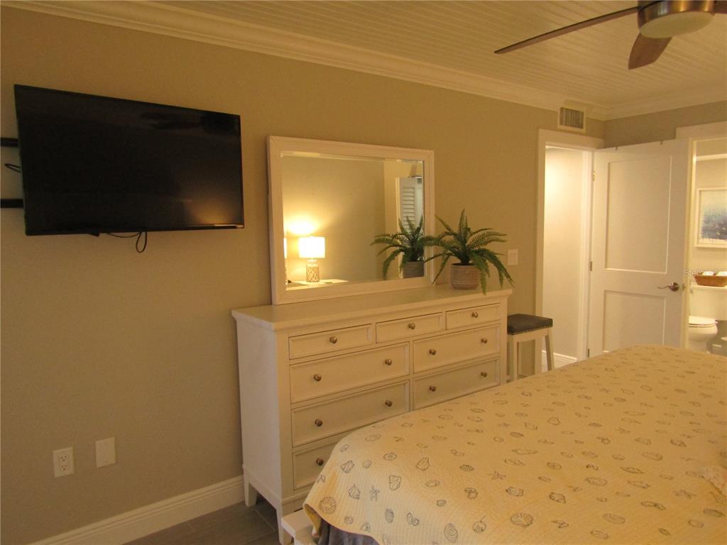 999 Inlet Circle, Unit B104 Venice, FL 34285 - Photo 14 of 18