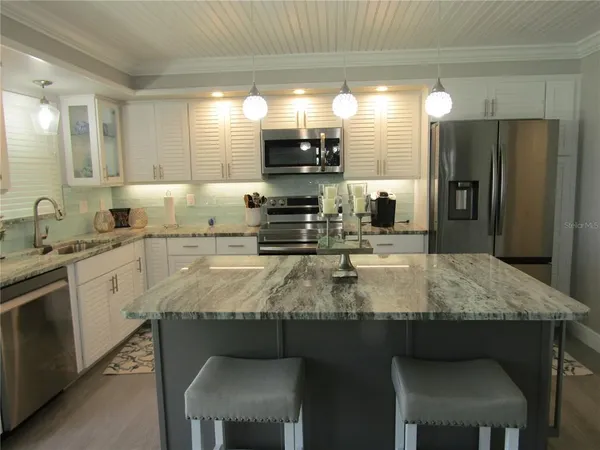 $4,200 | 999 Inlet Circle, Unit B104, Venice, FL 34285