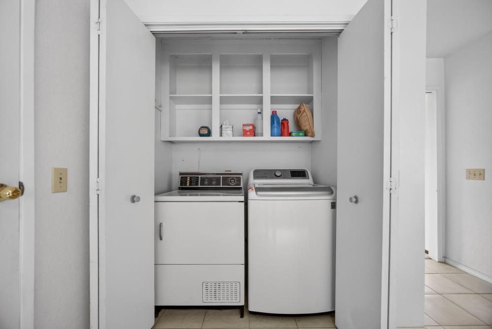 4071 Silver Street Rocklin, CA 95677 - Photo 17 of 70 a utility room with dryer and washer
