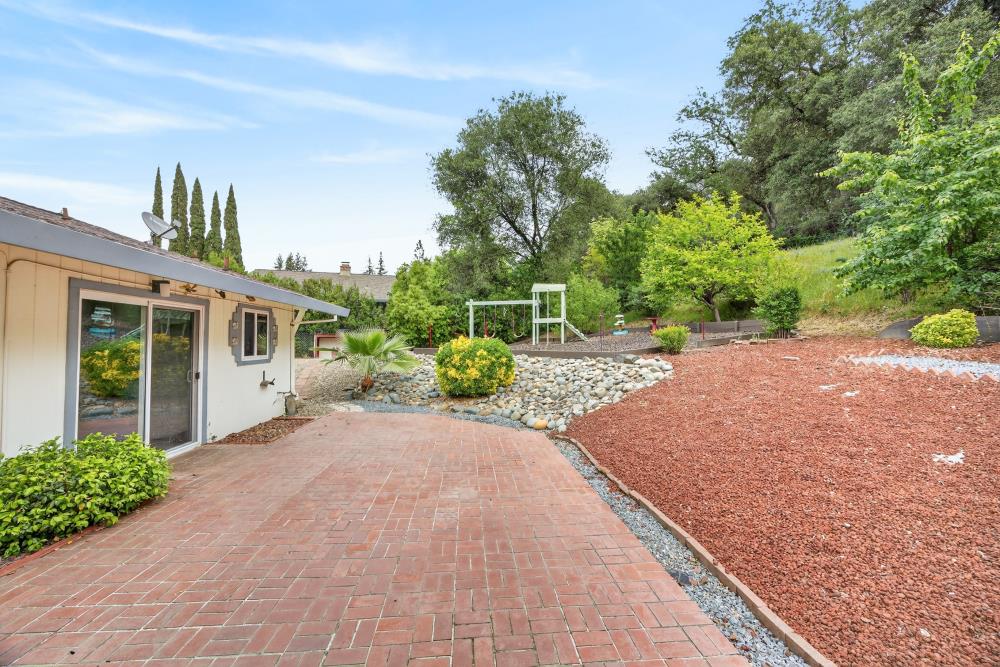 4071 Silver Street Rocklin, CA 95677 - Photo 46 of 70 a front view of a house with garden