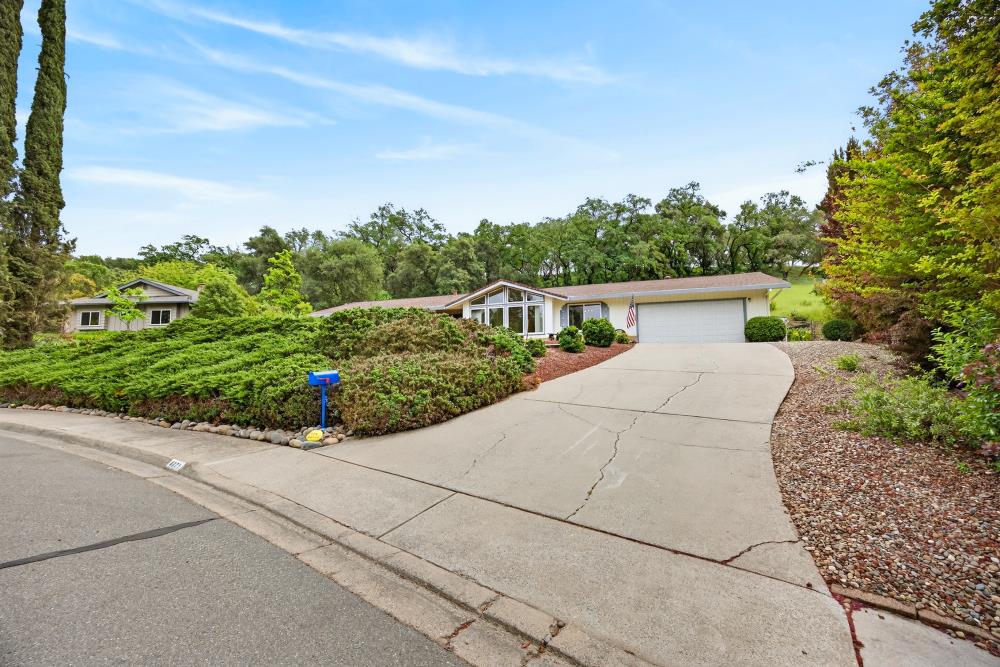 4071 Silver Street Rocklin, CA 95677 - Photo 68 of 70 a view of a house with a garden
