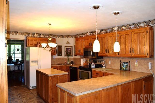 2804 Holly Ridge Drive Hildebran, NC 28637 - Photo 19 of 25 Gallery Image 19
