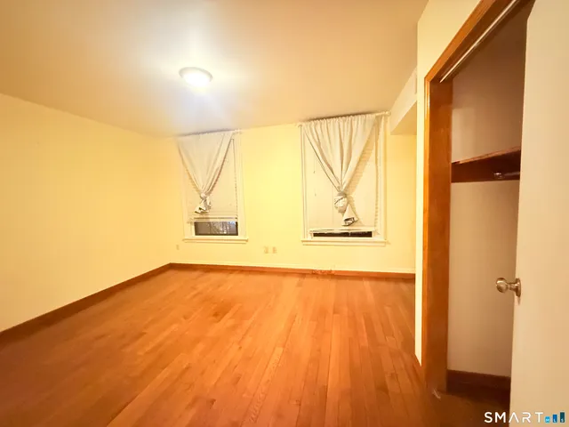 $2,700 | 7 Elm Street, New Haven, CT 06510