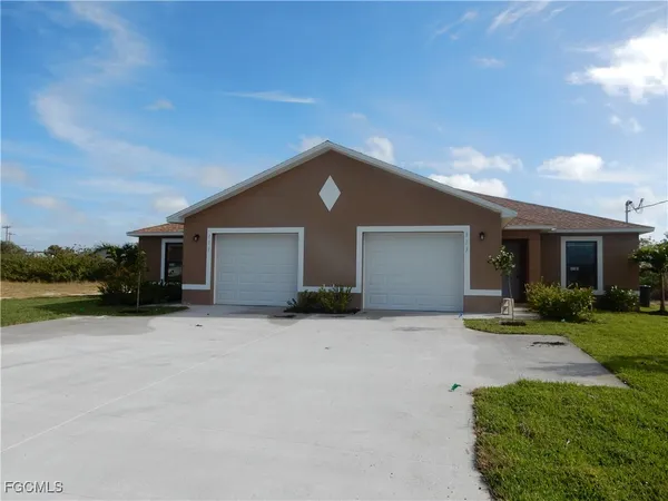 $440,000 | 111-113 Cultural Park Boulevard, Cape Coral, FL 33990