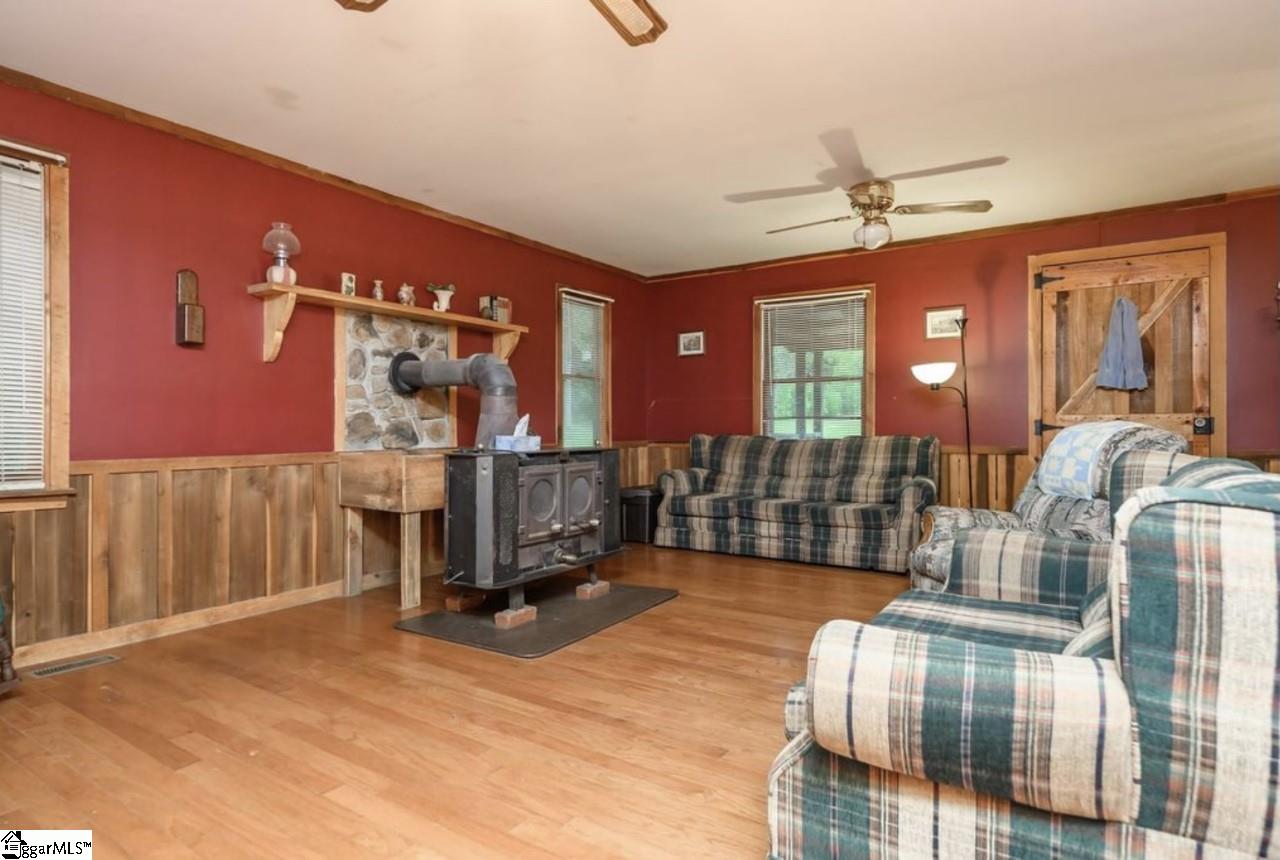 3020 Sawmill Road Gray Court, SC 29645 - Photo 6 of 36 Gallery Image 6