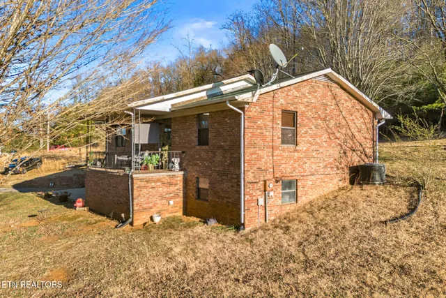 $272,000 | 1756 Mansfield Gap Road, Talbott, TN 37877