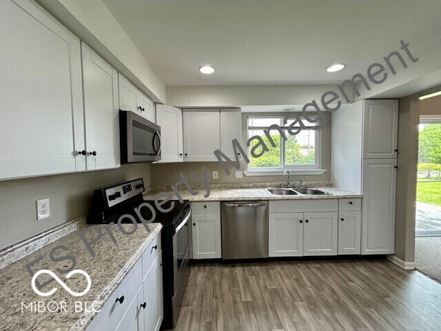 6627 Live Oak Road Indianapolis, IN 46214 - Photo 19 of 35