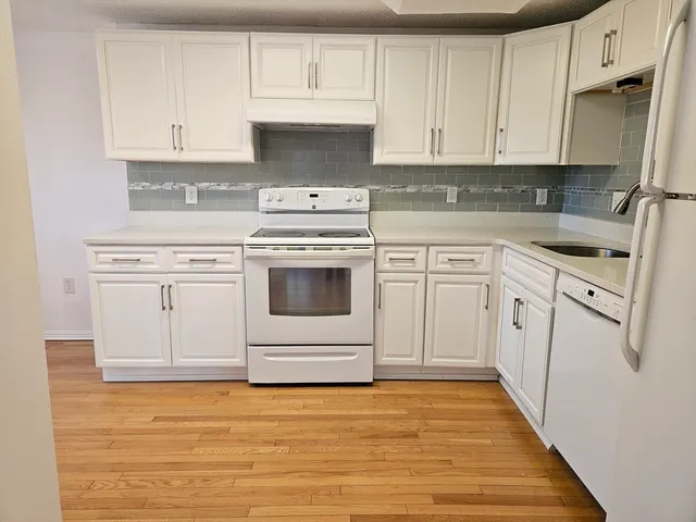 $3,000 | 30 Revere Beach Parkway, Unit 416, Medford, MA 02155