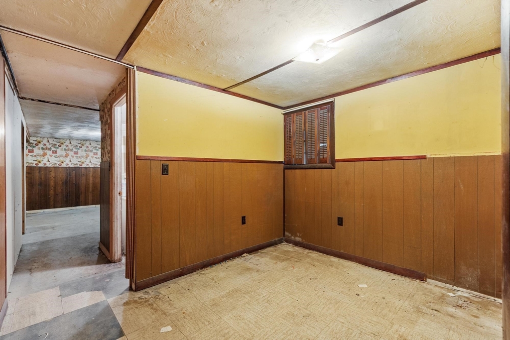 83 McClelland Road Halifax, MA 02338 - Photo 22 of 40