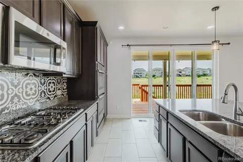 $735,000 | 22691 East Narrowleaf Circle, Aurora, CO 80016